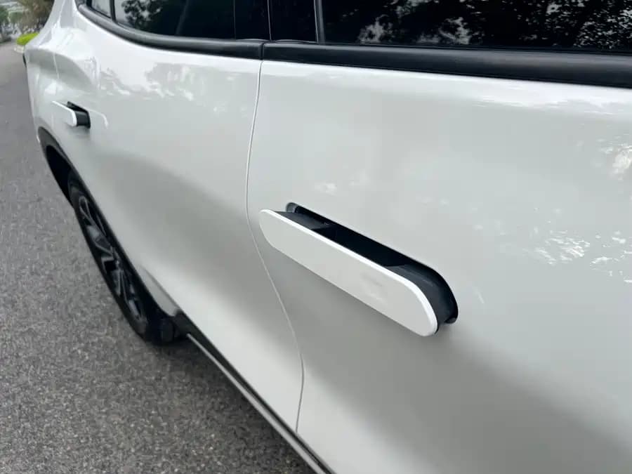 Ford EVOS - фото 28