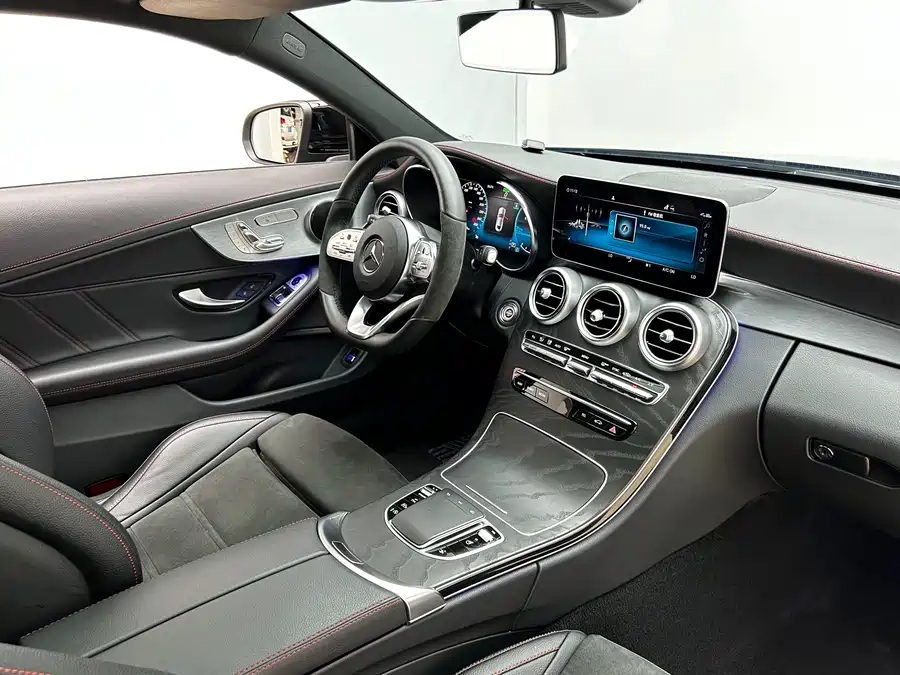 Mercedes C-Class - фото 18