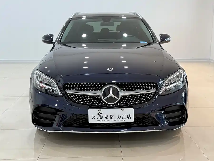 Mercedes C-Class - фото 3