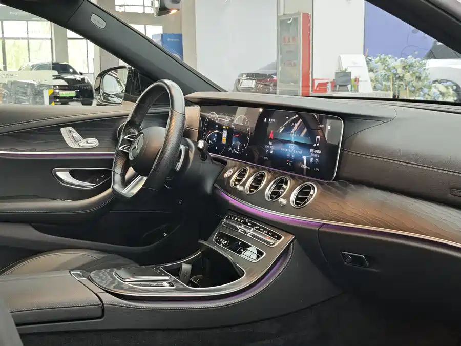 Mercedes E-Class - фото 9