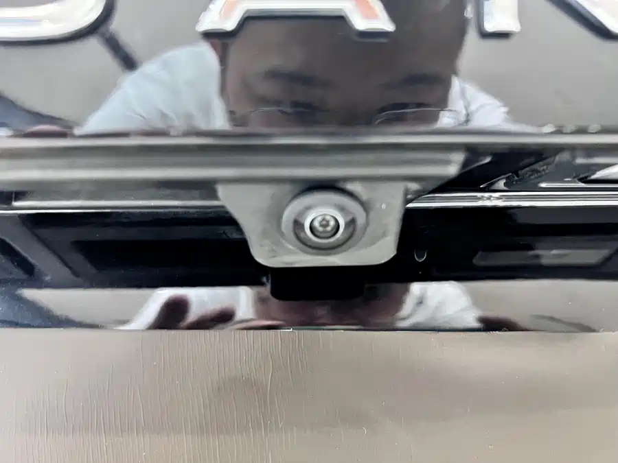 Volkswagen Tiguan - фото 9